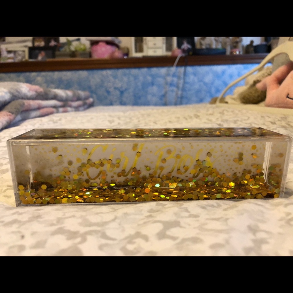 Girl Boss office decor